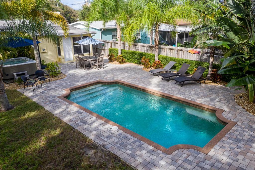 Turtles Nest Pool Home ~ Hot Tub ~ Walking Distance To The Beach - 821 E. 11Th New Smyrna Beach Buitenkant foto